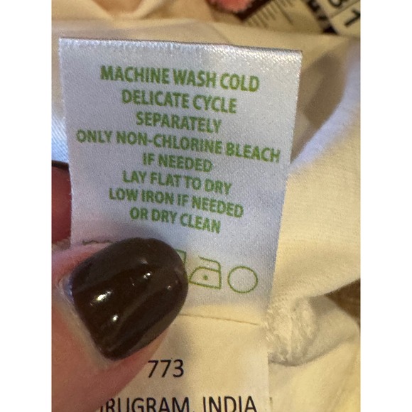 Lilly Pulitzer Shirt Women Small White Pink Idara One Shoulder‎ Eyelet Pom Pom - Picture 12 of 12